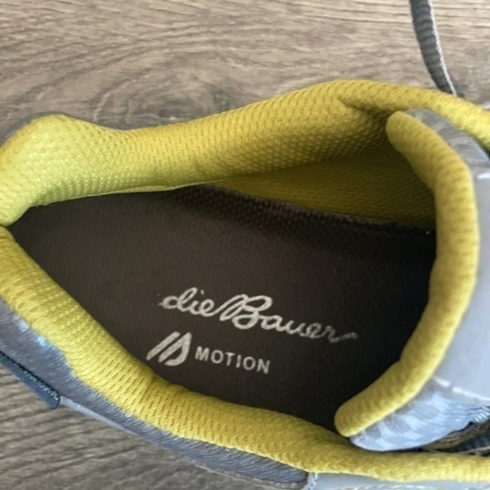 Eddie Bauer shoes size 6.5 tennis shoes gray almost new - Picture 9 of 9